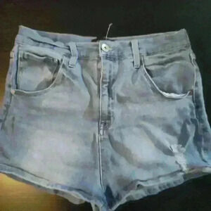 Kendall & Kylie Denim Jean Shorts size 13/31 #271